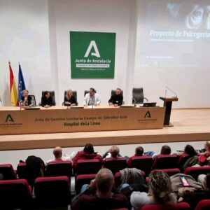 La Unidad de Salud Mental Intercentros del Campo de Gibraltar presenta un programa de psicogeriatría para dar respuesta a la población mayor